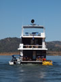 Pandanus Houseboat - exterior